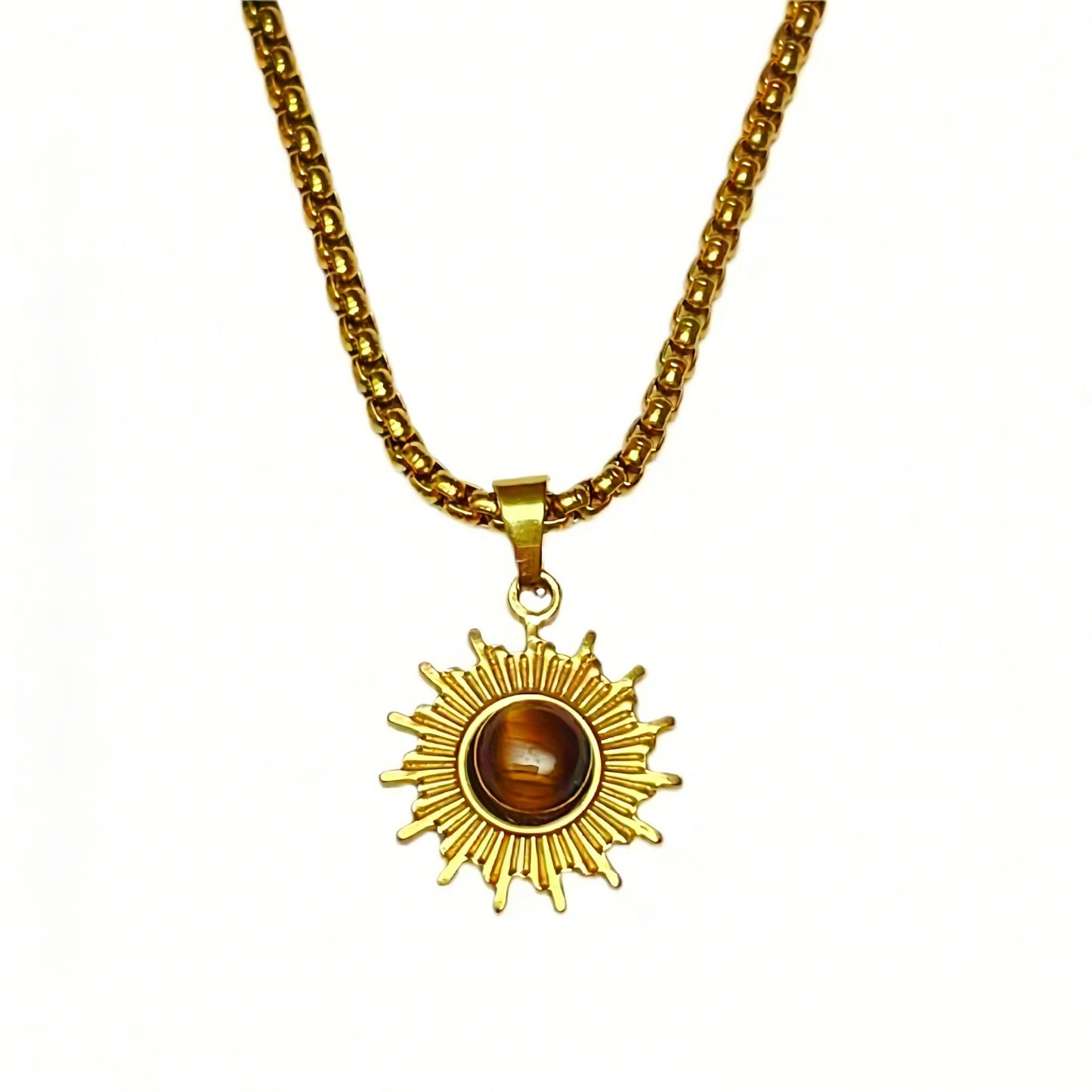 Circular multi-lobed pendant