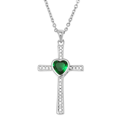 Cross pendant necklace